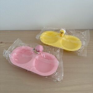 New In The Package Silicone Baby Feeding Plate with Two Compartments From Korea